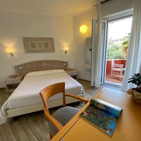 Tortolì Locanda Degli Artisti מראה חיצוני תמונה