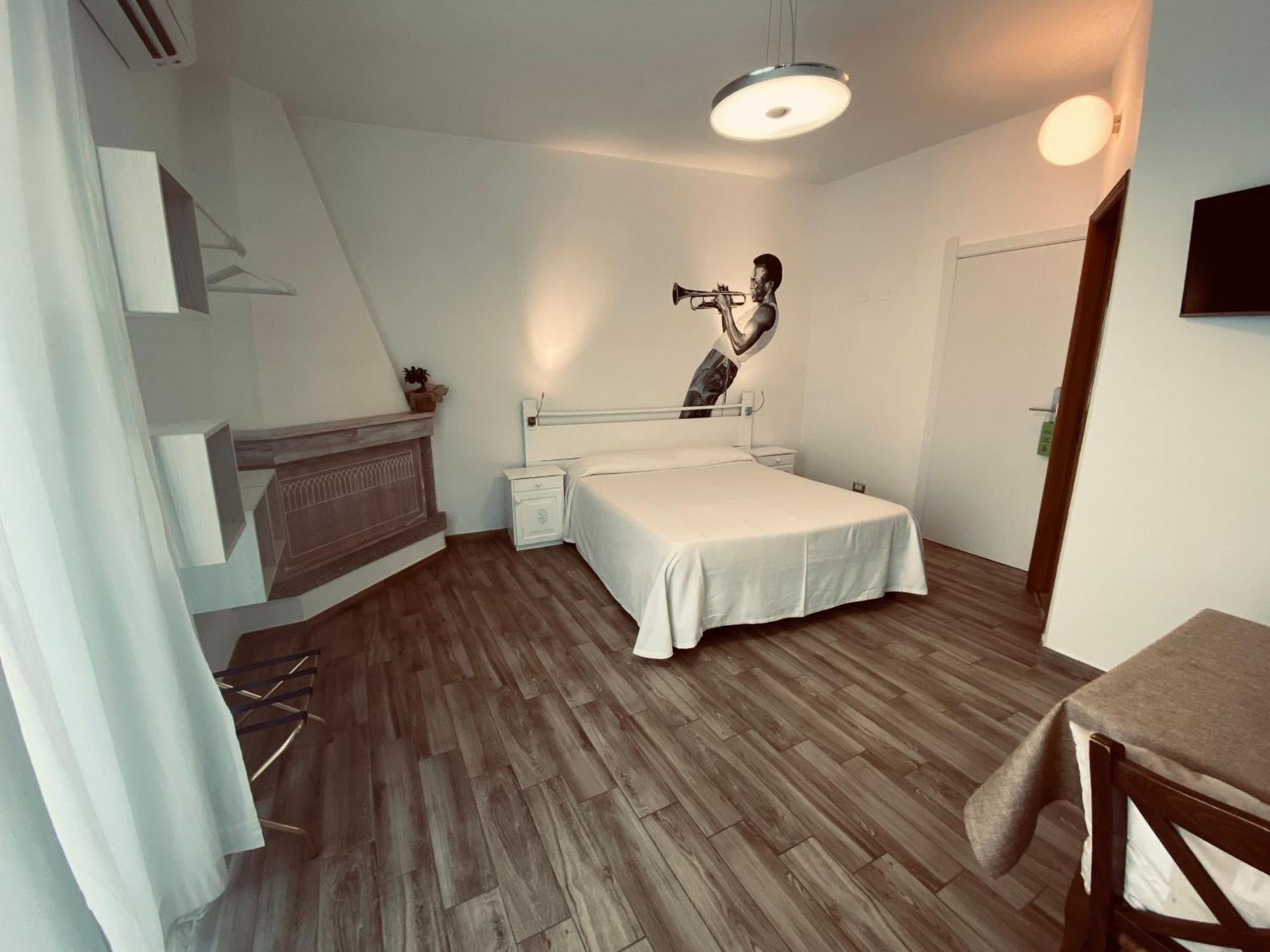 Tortolì Locanda Degli Artisti מראה חיצוני תמונה